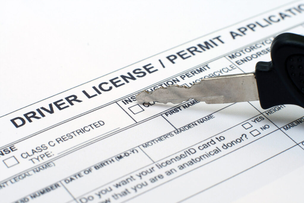 REINSTATING A SUSPENDED OR REVOKED MANITOBA DRIVING LICENSE Reinstating a suspended or revoked Manitoba driving license